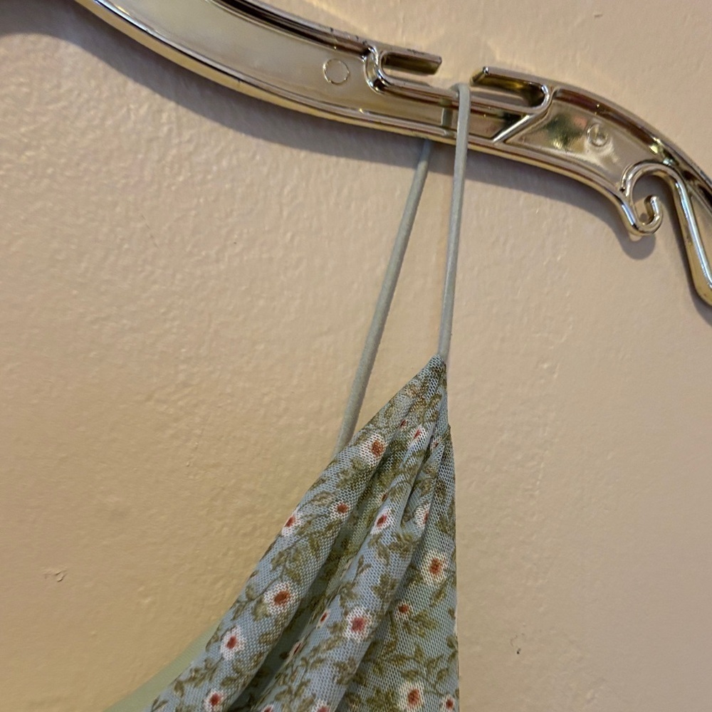 Floral Print Ruched Dress - Picture 4 of 5